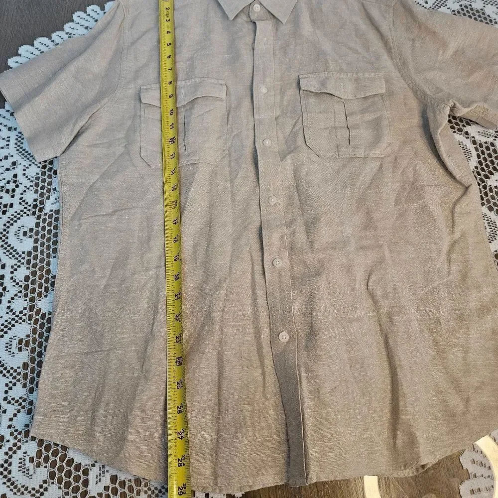 Banana Republic button down top for men NWOT